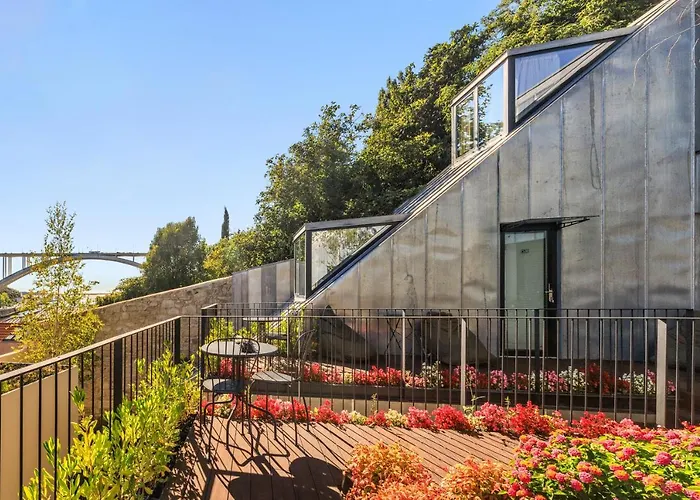 108mm House * פורטו