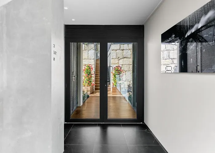 108mm House * פורטו