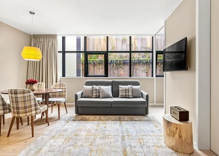 108mm House * פורטו