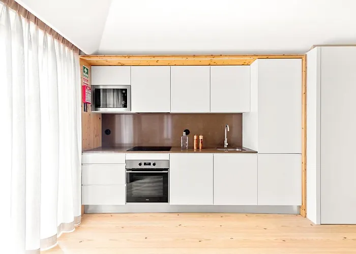 108mm House * פורטו