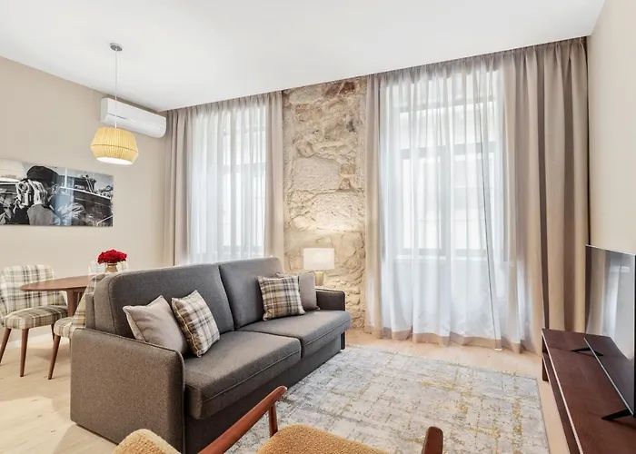 Apartment 108mm House *