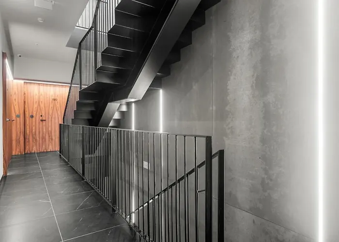 Apartment 108mm House *