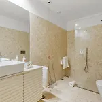 108mm House 波尔图