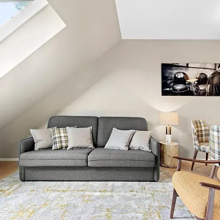 108mm House Apartment