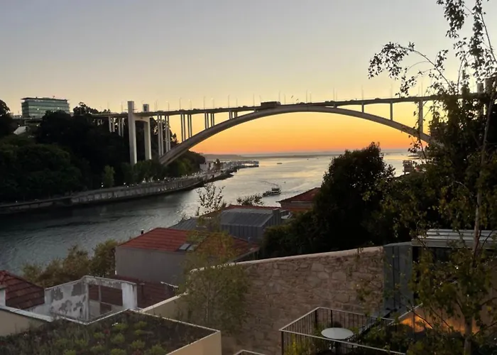 108mm House Apartman Porto